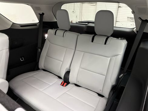 New 2026 Ford Explorer Platinum w/ LUX Leather Package AWD/4WD image 14