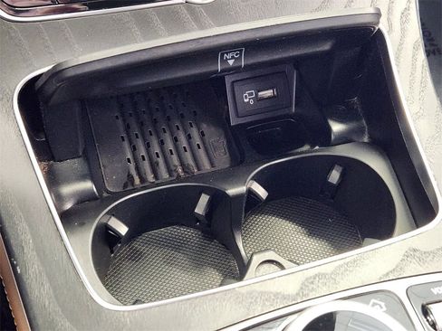 Used 2019 Mercedes-Benz E 63 AMG S image 25