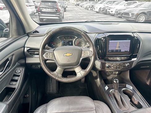 Used 2019 Chevrolet Traverse LT w/ LT Premium Package image 24