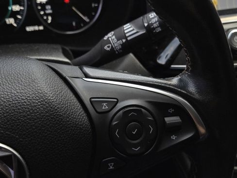 Used 2017 Buick Envision Premium image 27