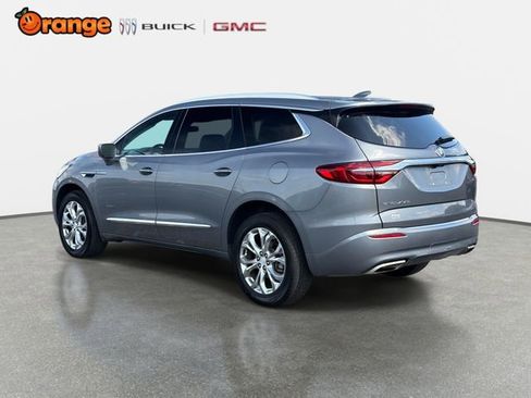 Used 2020 Buick Enclave Avenir w/ Avenir Technology Package FWD image 5