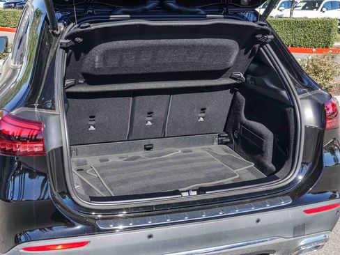 Certified 2025 Mercedes-Benz GLA 250 GLA 250 image 26