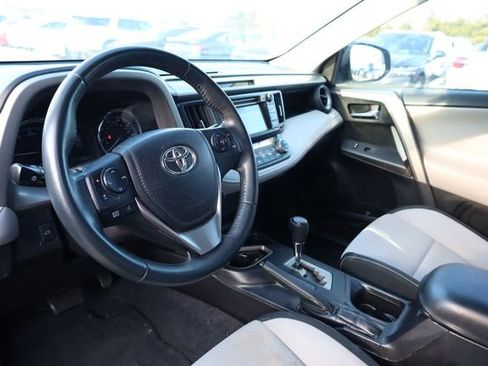Used 2016 Toyota RAV4 XLE image 12