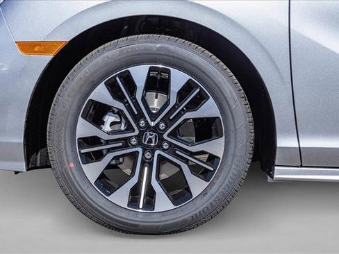 New 2026 Honda Odyssey Elite image 9