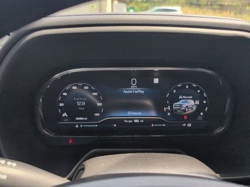 Used 2022 Chevrolet Tahoe Z71 w/ Luxury Package image 28