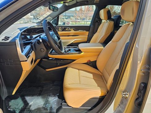 New 2026 Cadillac Escalade IQ Sport 2 AWD/4WD image 23