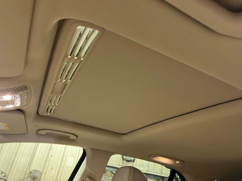 Used 2022 Mercedes-Benz GLE 350 4MATIC image 21