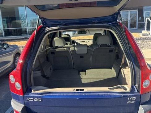 Used 2006 Volvo XC90 V8 image 6