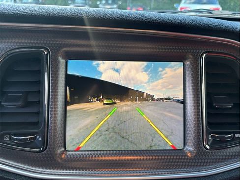 Used 2015 Dodge Challenger SRT Hellcat image 31