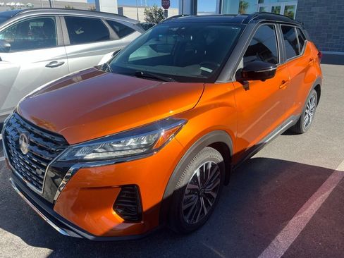 Used 2023 Nissan Kicks SR FWD image 30