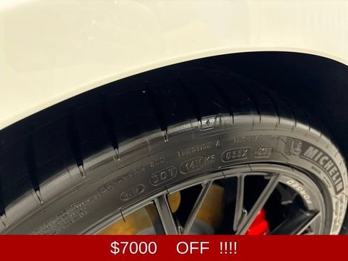 New 2026 Chevrolet Corvette Stingray Coupe w/ Z51 Performance Package RWD image 26