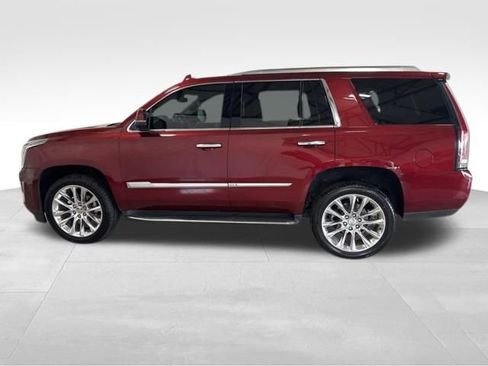 Used 2018 Cadillac Escalade Luxury image 9