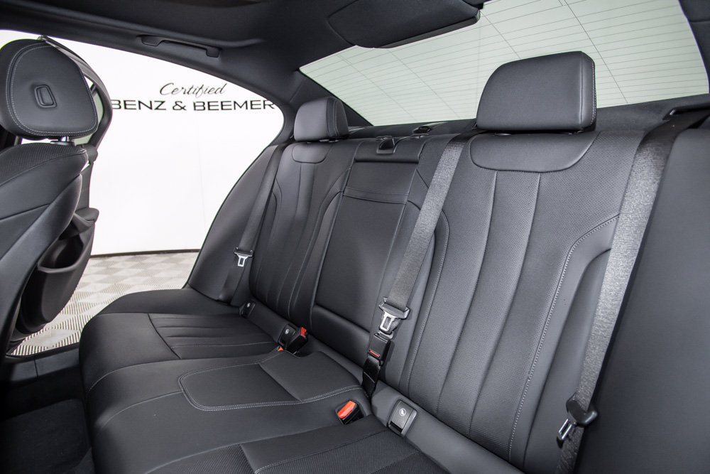 Used 2023 BMW 530i w/ M Sport Package RWD image 14