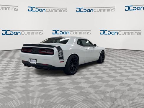Used 2018 Dodge Challenger R/T Scat Pack w/ Dynamics Package RWD image 8