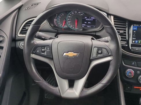 Used 2019 Chevrolet Trax LT w/ Driver Confidence Package image 21