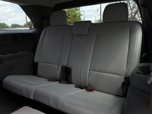 Used 2026 Hyundai Palisade SEL FWD image 14