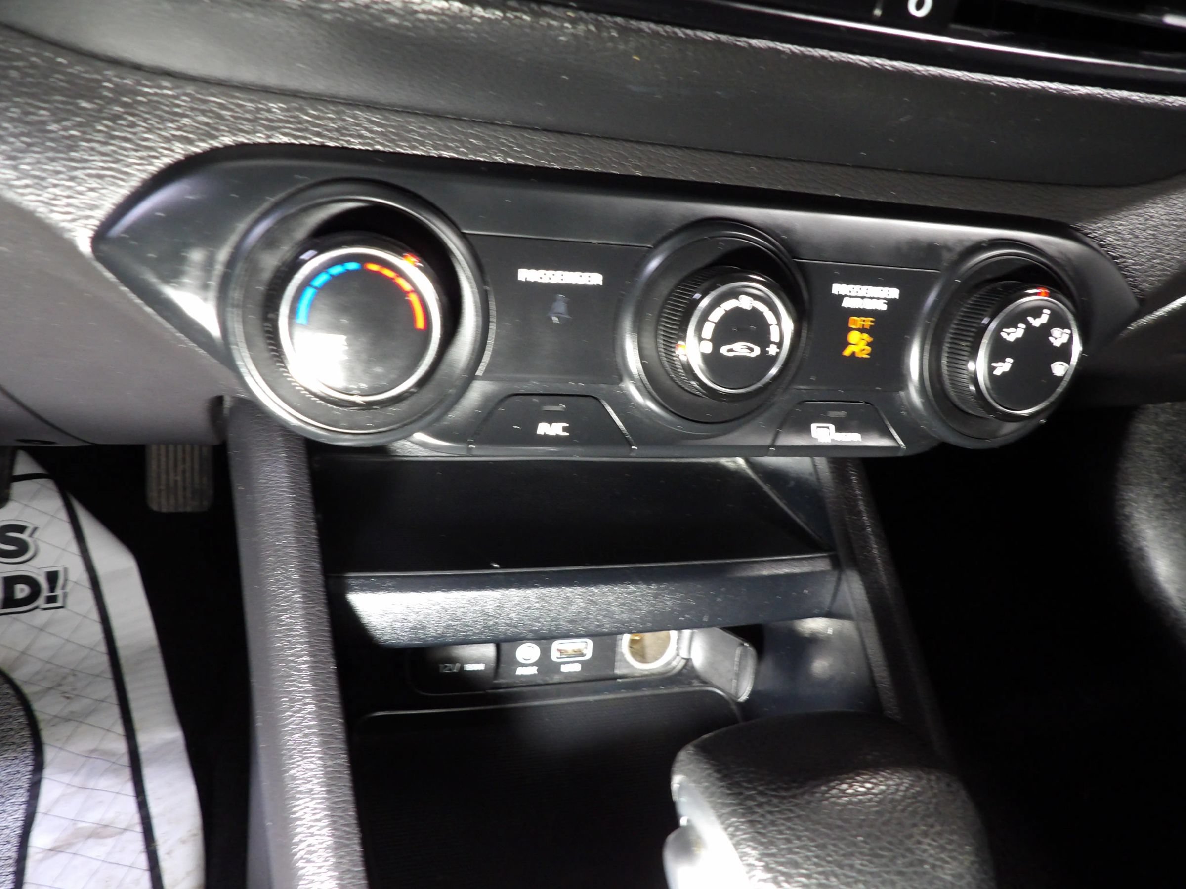 Used 2021 Kia Forte LXS FWD image 13