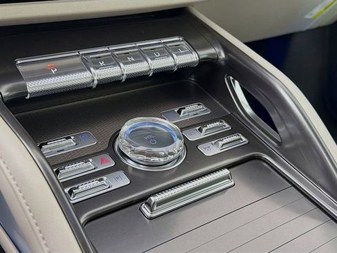 New 2026 Lincoln Nautilus Premier w/ Equipment Group 102A AWD/4WD image 18