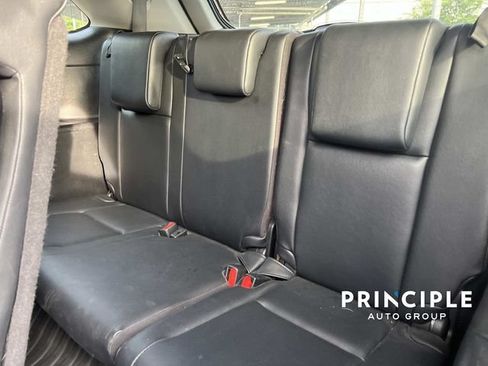 Used 2019 Toyota Highlander XLE AWD/4WD image 30