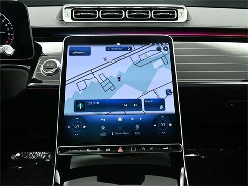 Used 2023 Mercedes-Benz S 580e 4MATIC Sedan image 30