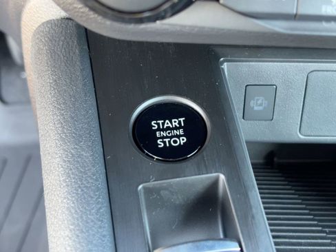 New 2026 Nissan Kicks SV image 24