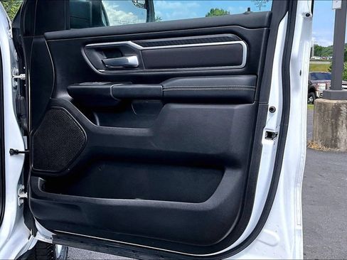 Used 2025 RAM 1500 Big Horn AWD/4WD image 30