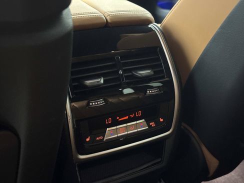 Used 2024 BMW X5 M60i w/ Climate Comfort Package AWD/4WD image 15