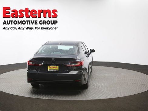 Used 2025 Toyota Camry LE image 39