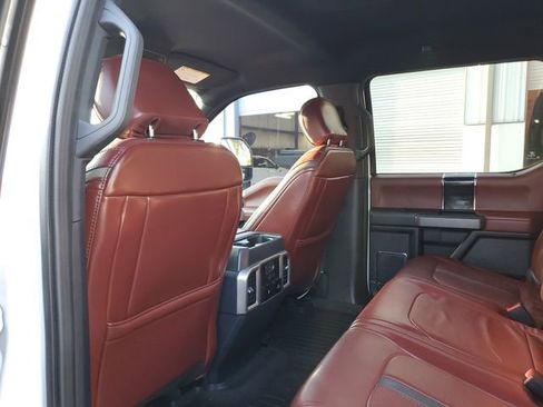 Used 2022 Ford F250 Platinum AWD/4WD image 10