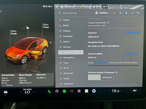 Used 2024 Tesla Model Y Long Range AWD/4WD image 25