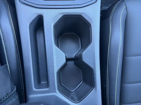 Used 2023 Volkswagen Jetta SE image 22