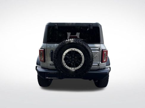 Used 2023 Ford Bronco Badlands w/ Sasquatch Package AWD/4WD image 5