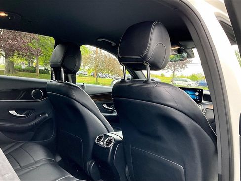 Used 2020 Mercedes-Benz GLC 300 4MATIC image 15