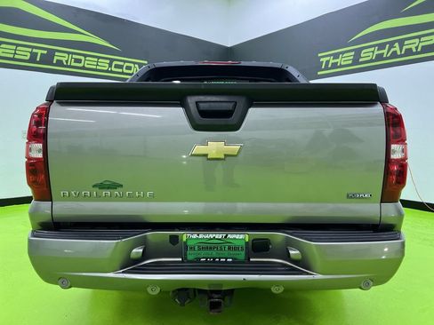 Used 2007 Chevrolet Avalanche LTZ w/ LTZ Preferred Equipment Group AWD/4WD image 8