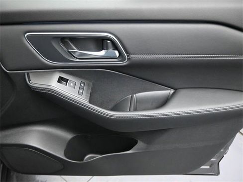 New 2026 Nissan Rogue Platinum w/ Platinum Premium Package image 29