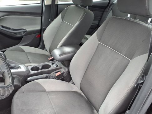 Used 2013 Ford Focus SE FWD image 9
