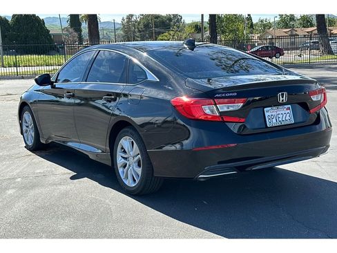 Certified 2020 Honda Accord LX image 3