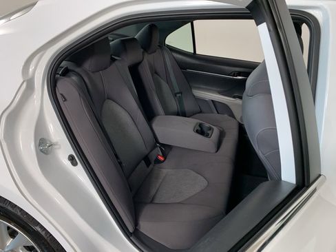 Used 2024 Toyota Camry LE image 34