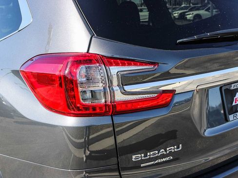 Used 2023 Subaru Ascent Touring image 7