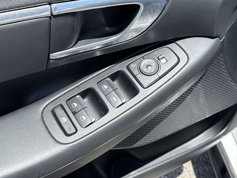 Used 2023 Hyundai Sonata SEL FWD image 13
