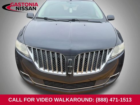 Used 2013 Lincoln MKX FWD image 5