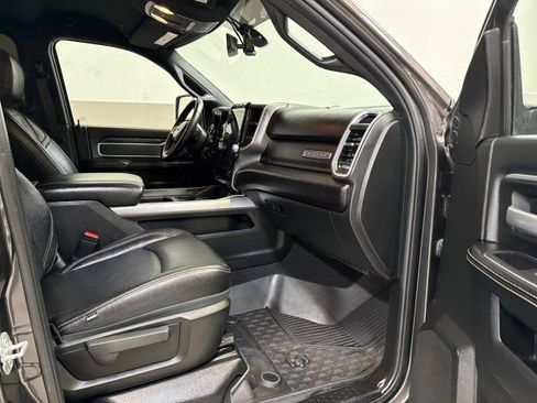 Used 2024 RAM 3500 Big Horn w/ Night Edition image 53