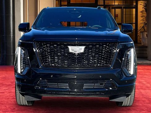 New 2026 Cadillac Escalade Sport w/ LPO, ONYX Package AWD/4WD image 3