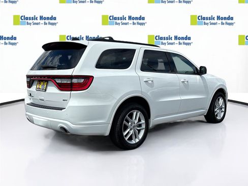 Used 2023 Dodge Durango GT image 8