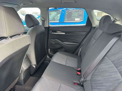 Used 2022 Kia Seltos LX image 9