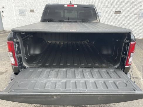 Used 2019 RAM 1500 Big Horn image 17