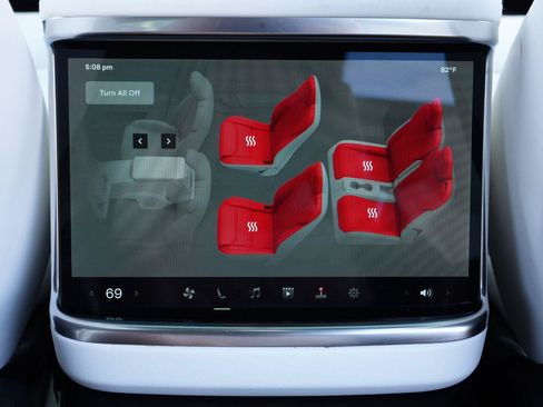 Used 2023 Tesla Model X AWD/4WD image 35
