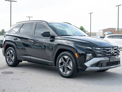 Used 2025 Hyundai Tucson SEL FWD image 8