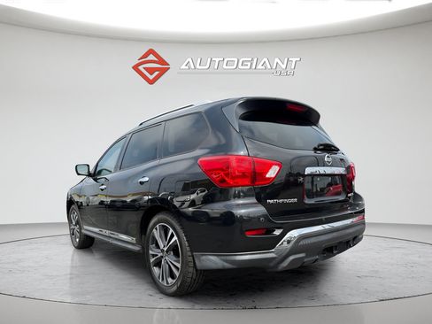 Used 2020 Nissan Pathfinder Platinum FWD image 5