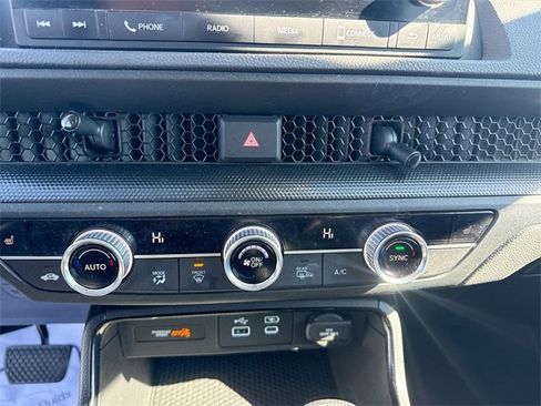 Used 2024 Honda CR-V EX image 25